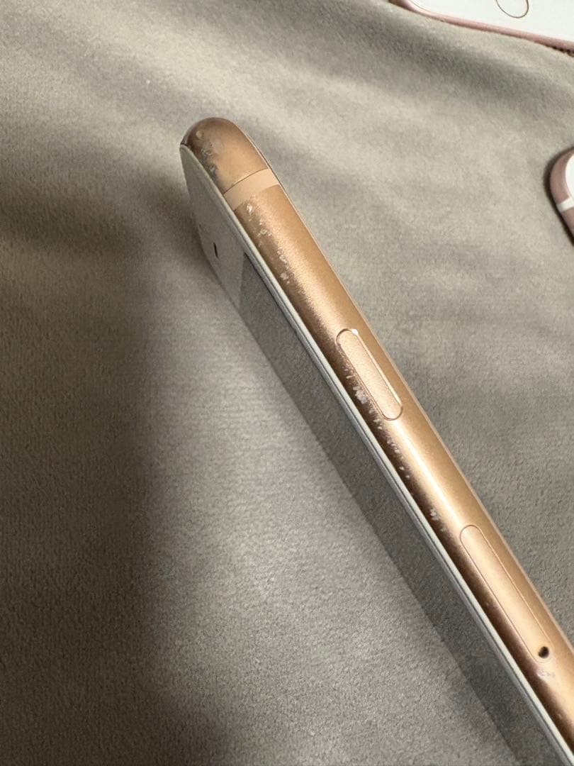 iPhone 8 64GB バッテリー75%