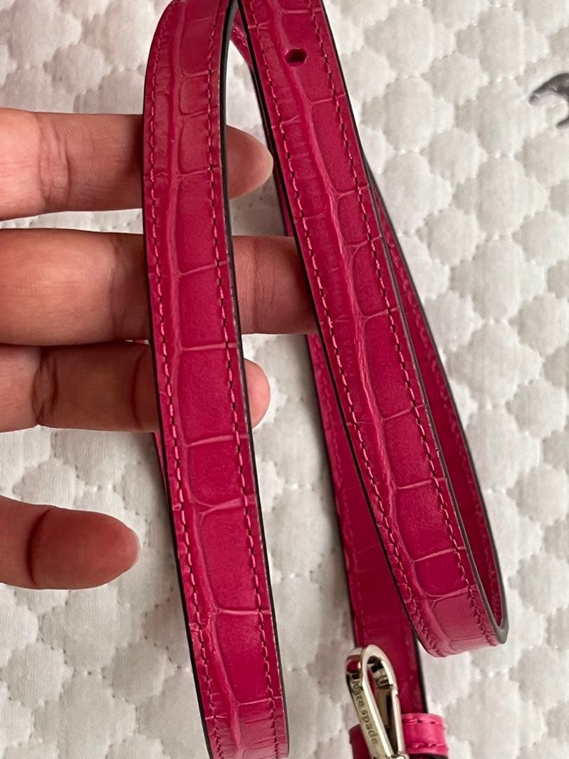 【値下げしました】kate spade クロコダイル風ショルダーバッグピンク
