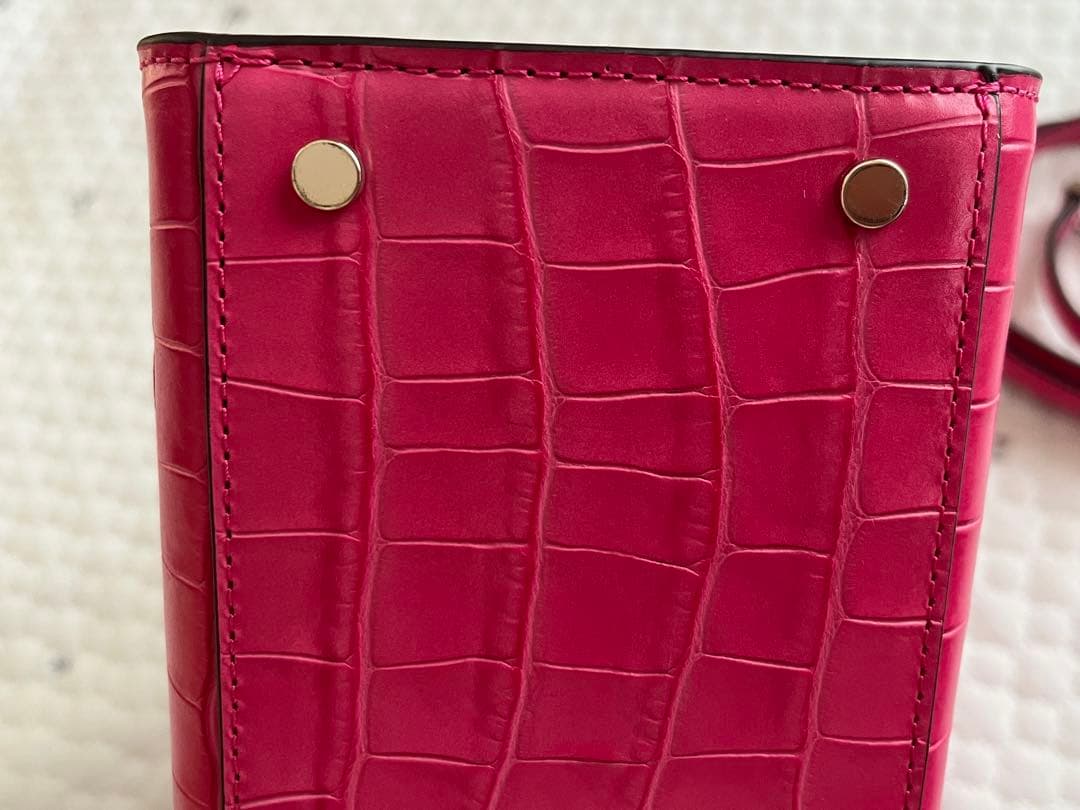 【値下げしました】kate spade クロコダイル風ショルダーバッグピンク