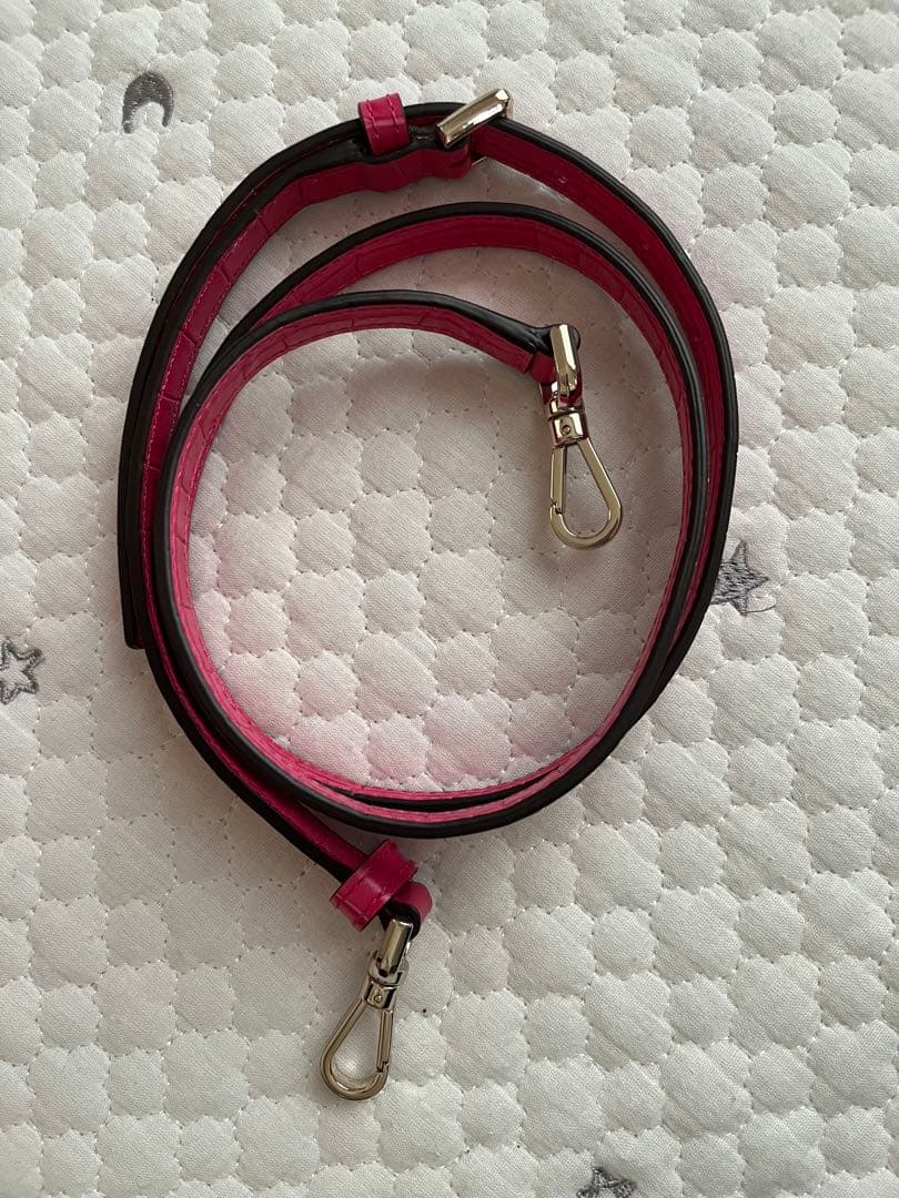 【値下げしました】kate spade クロコダイル風ショルダーバッグピンク