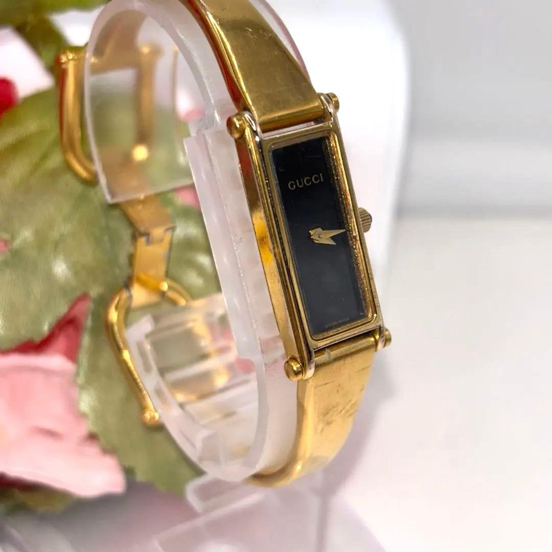稼働品☆　GUCCIグッチ　１５００L　ゴールドカラー　バングルウォッチ