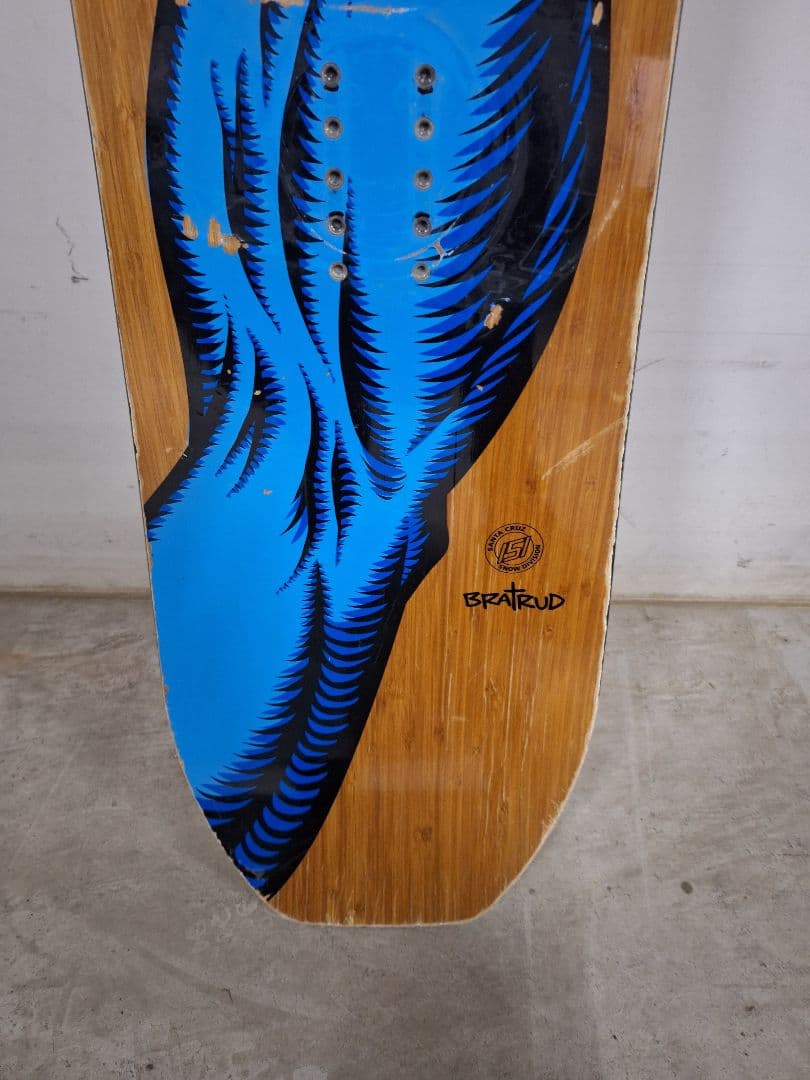 サンタクルーズ　スノーボード　板