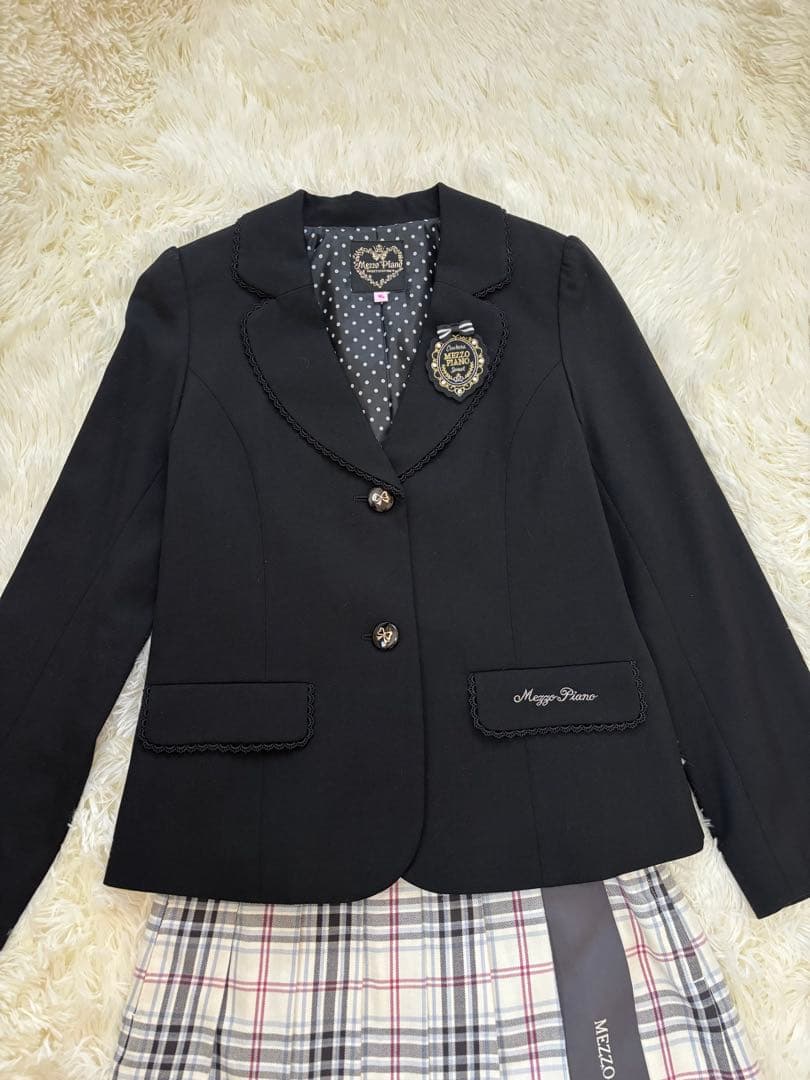 ✨極美品✨mezzo piano メゾピアノ　女の子用フォーマルスーツ 160