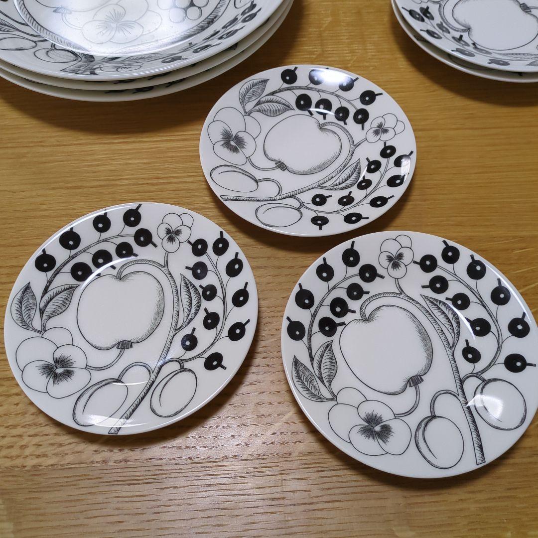 ちーたん様　ARABIA　１１点　ブラックパラティッシ　プレート　コーヒーカップ