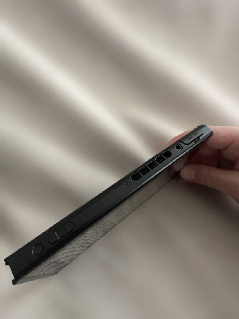 Nintendo Switch 本体 + Joy-Con（ピンク・イエロー)