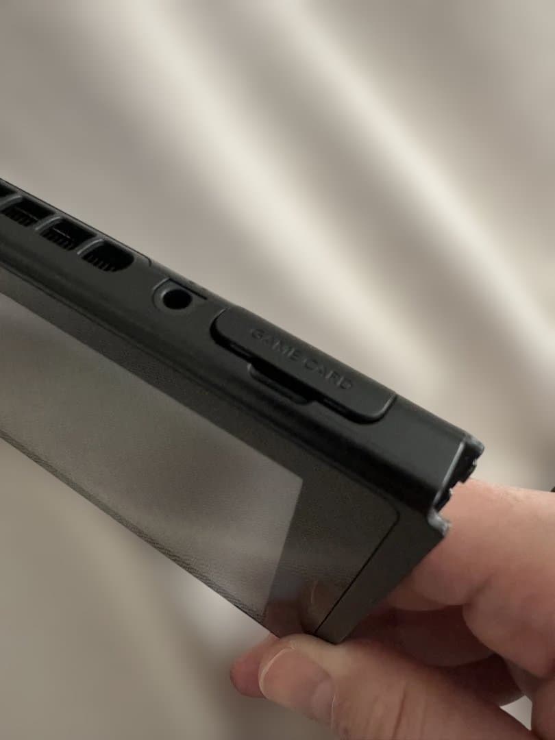 Nintendo Switch 本体 + Joy-Con（ピンク・イエロー)