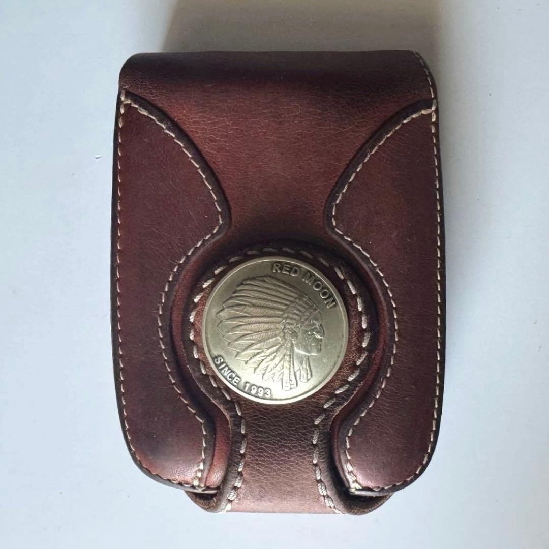レッドムーン　レザーショートウォレット　コンチョボタン