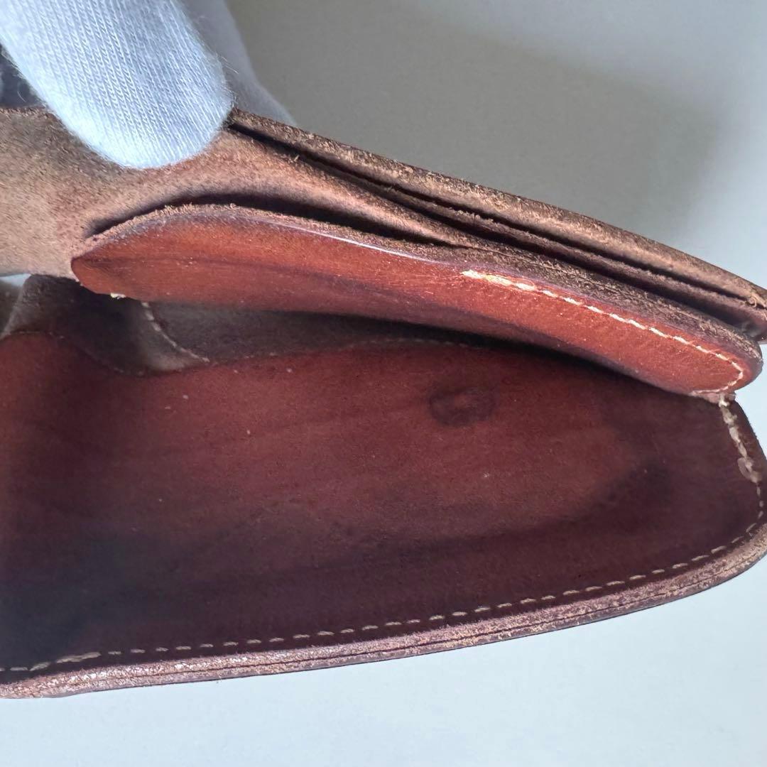 レッドムーン　レザーショートウォレット　コンチョボタン