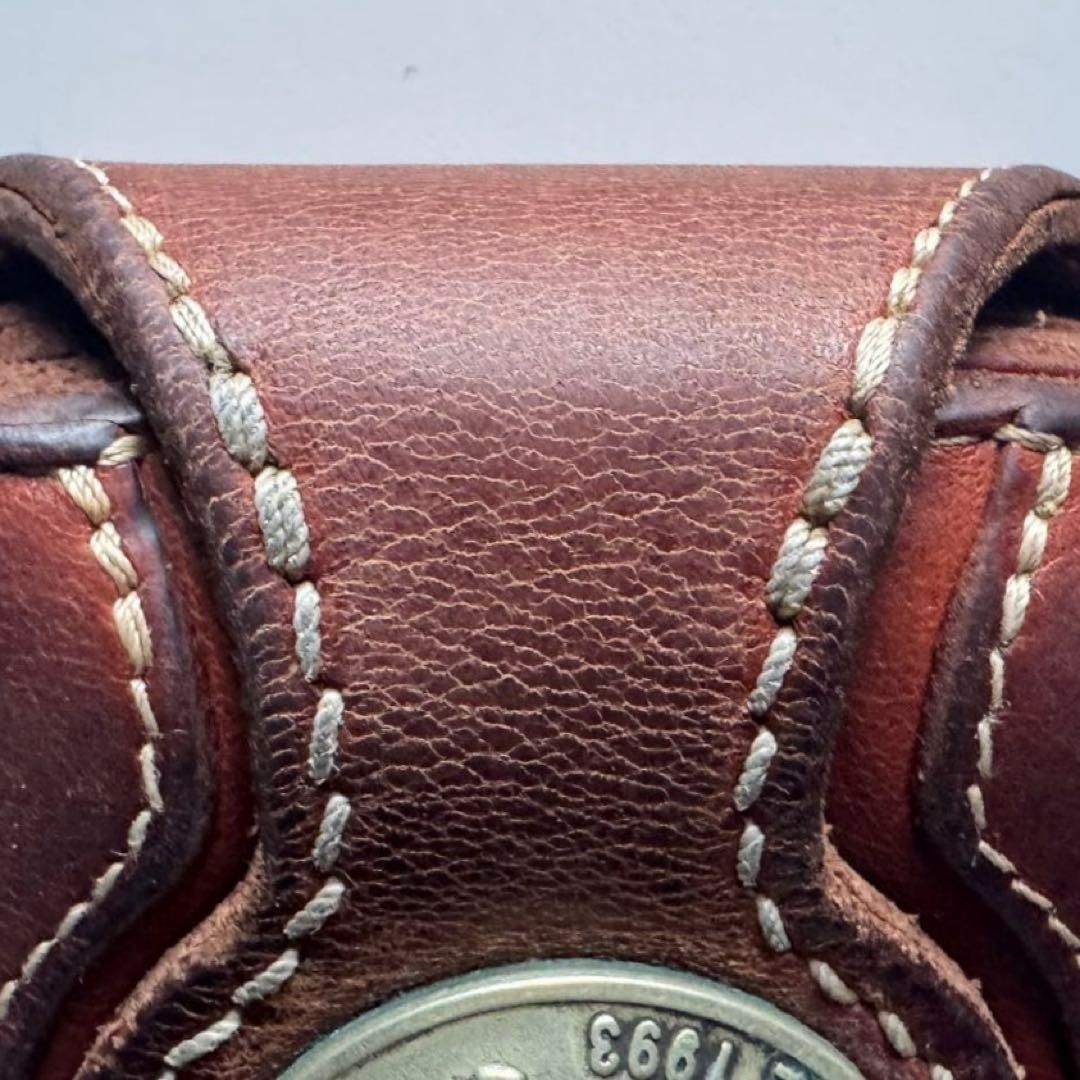 レッドムーン　レザーショートウォレット　コンチョボタン