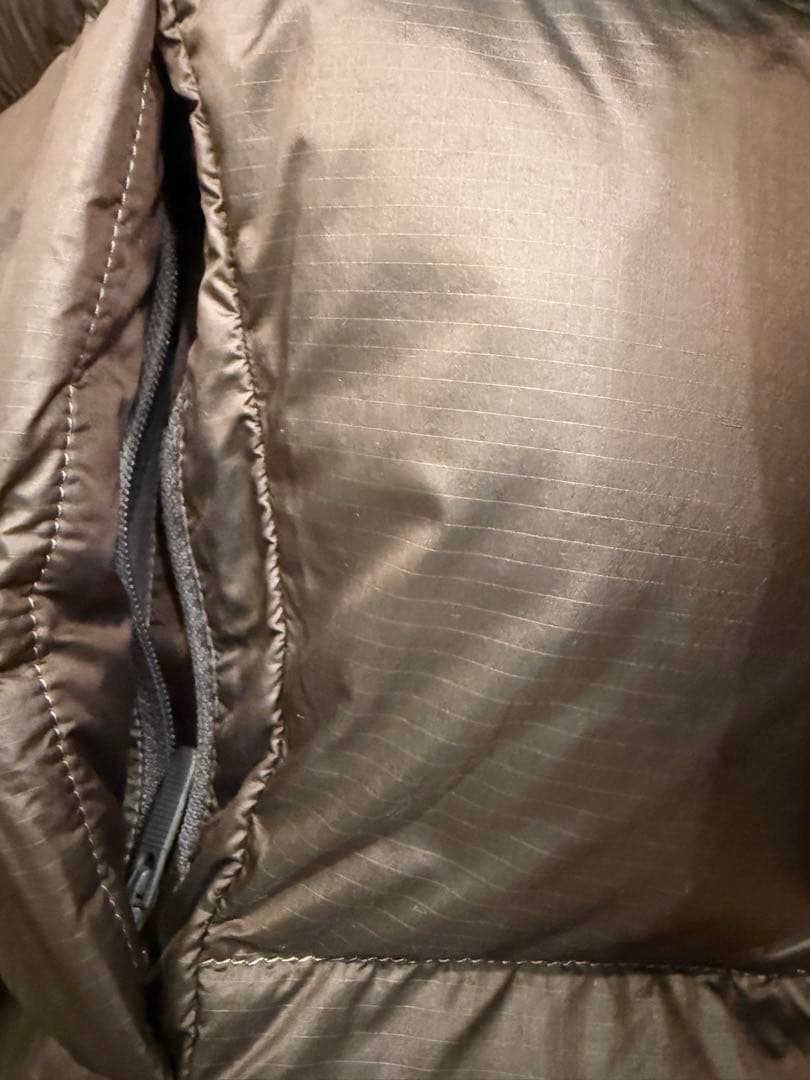 ルルレモン ロングダウン麻布台ヒルズ限定/完売品