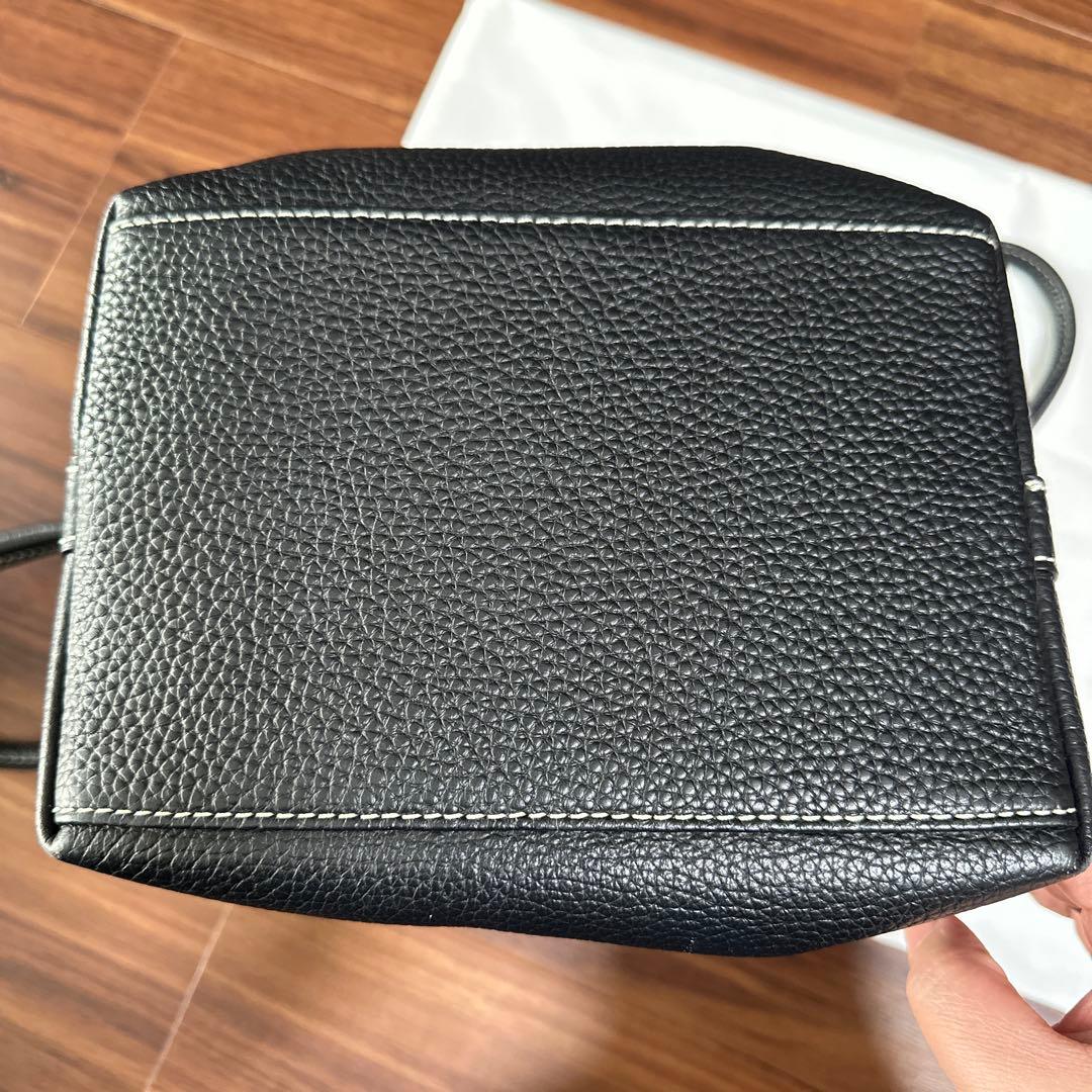 vasic bond mini 黒　ショルダーバッグ 巾着