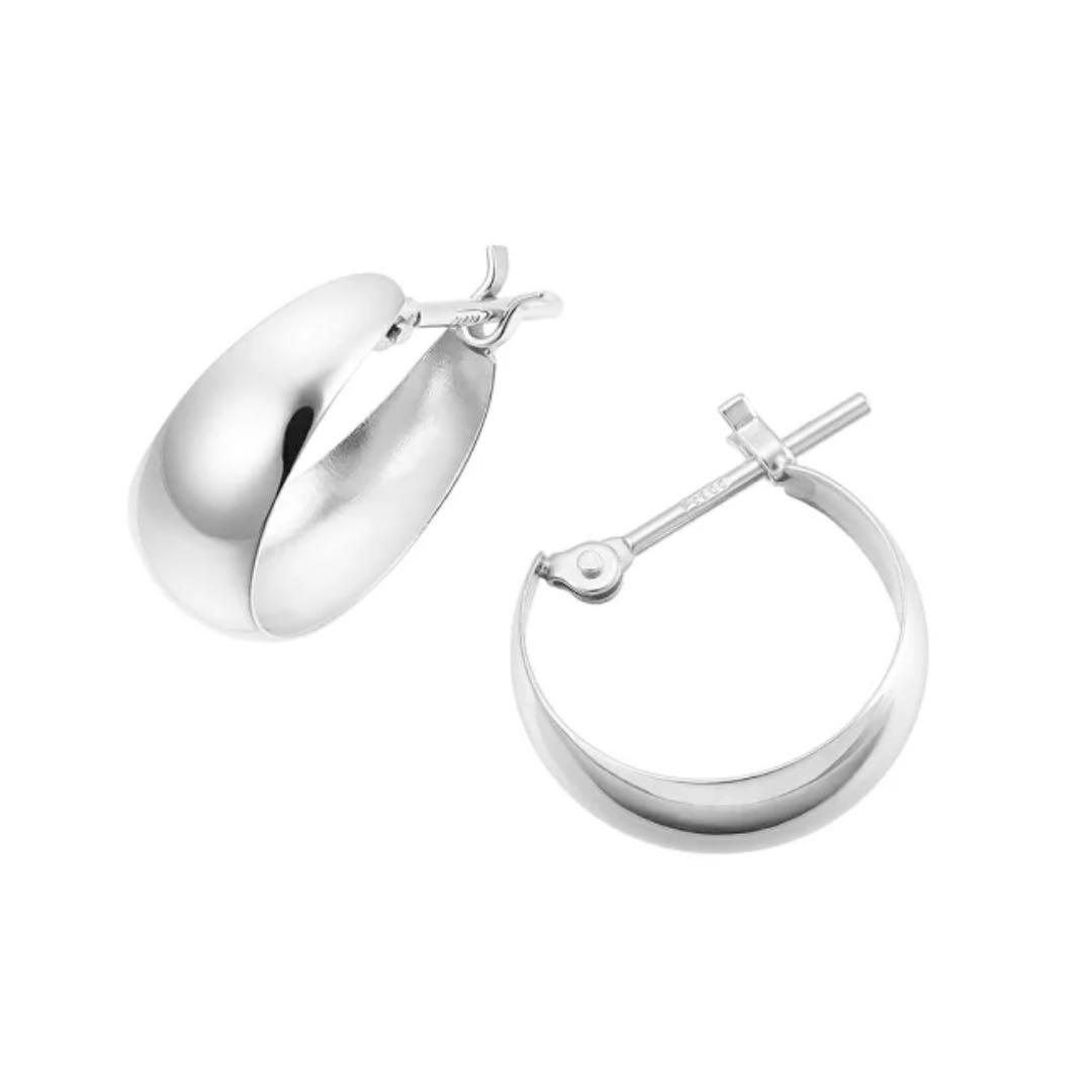 ツツミ プラチナピアス