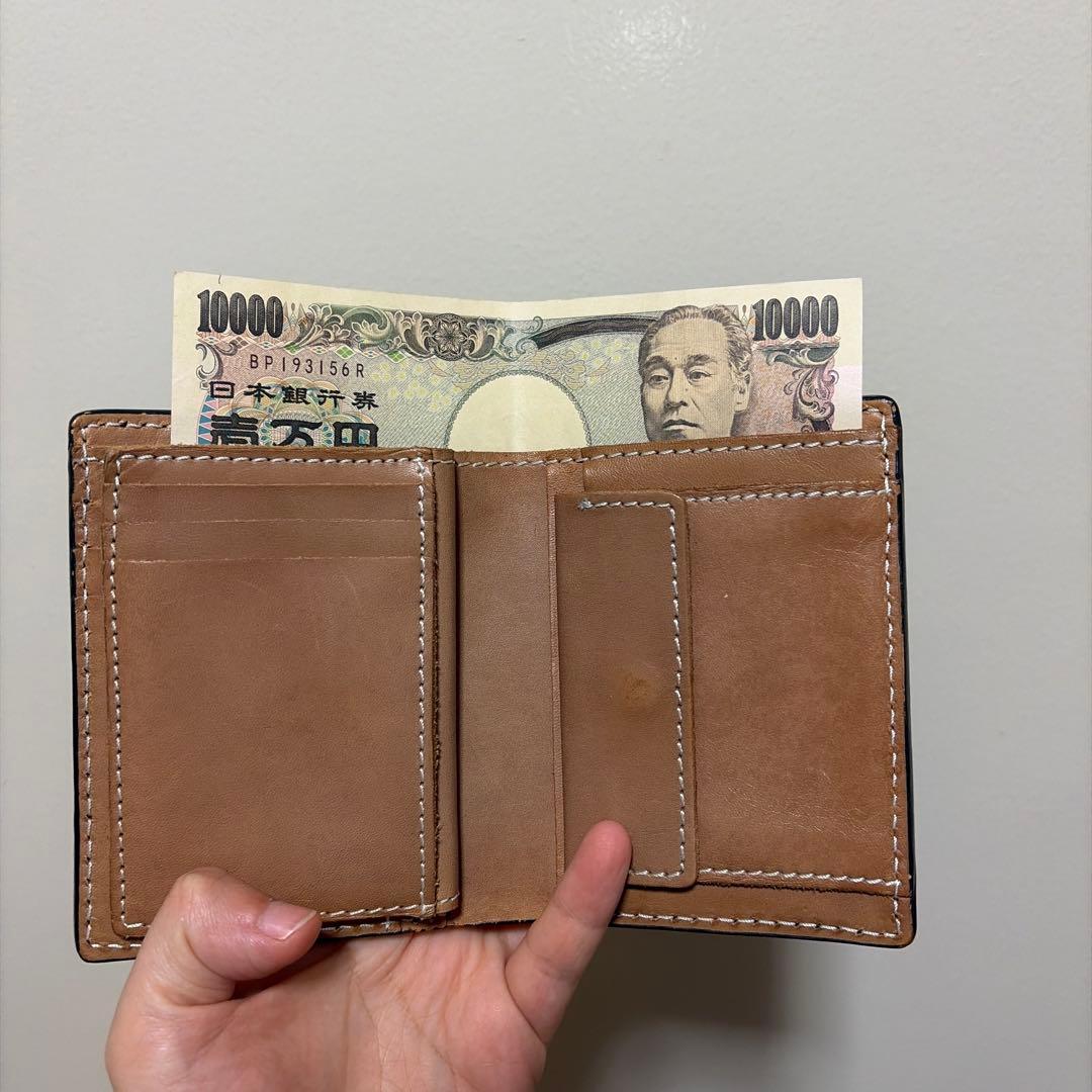 Red Wing黒のレザー二つ折り財布