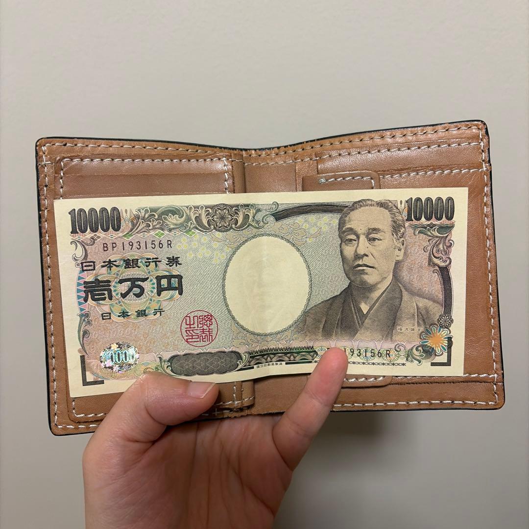 Red Wing黒のレザー二つ折り財布