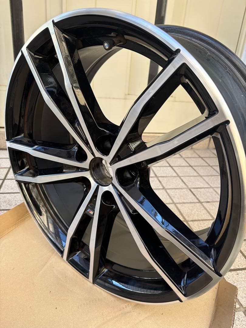 19インチMライト・アロイ・ホイール スタイリング791Mバイカラー