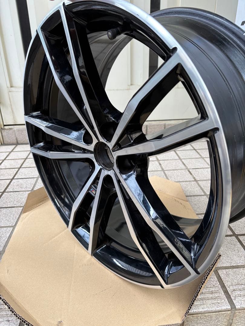 19インチMライト・アロイ・ホイール スタイリング791Mバイカラー