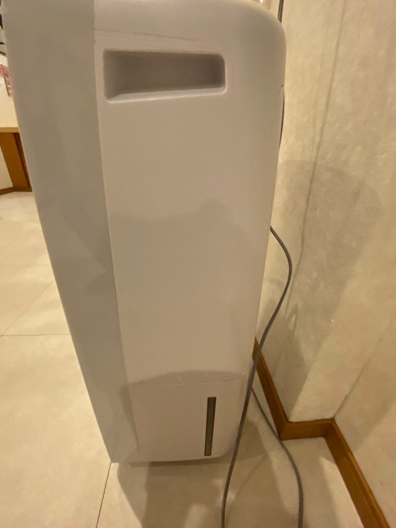 除湿機 SHARP CV-L180-W（2021年製）