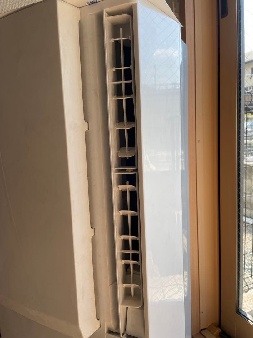 【美品】ウィンドエアコン 2024年製 CWH-A1824R(W)