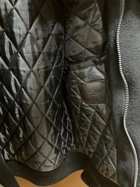 【★激シブ★断捨離のため、低価格にて出品】BACKLASH ブラック スタジャン