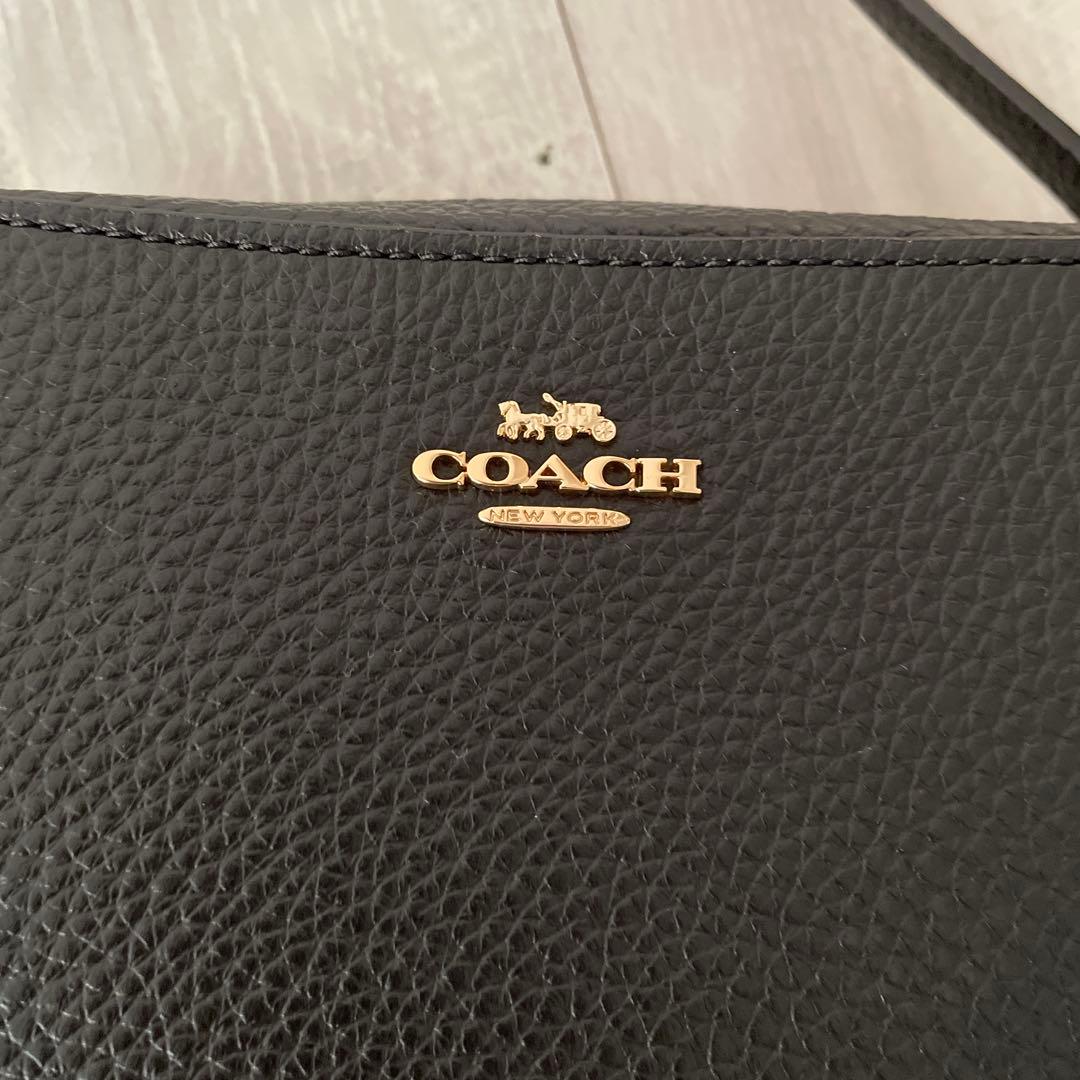 COACH コーチ　ショルダーバッグ　黒