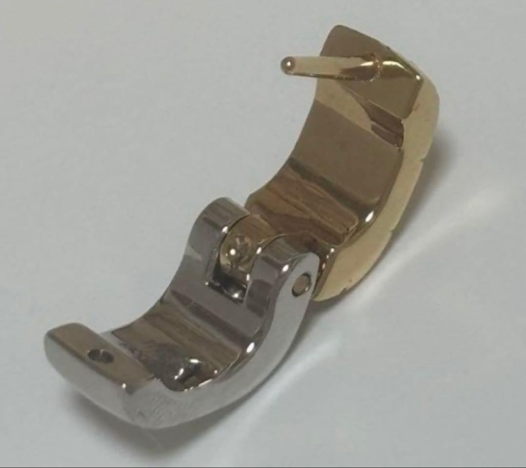 LOUIS VUITTON ブックドレイユ・ナノグラム フープ ピアス (片耳)