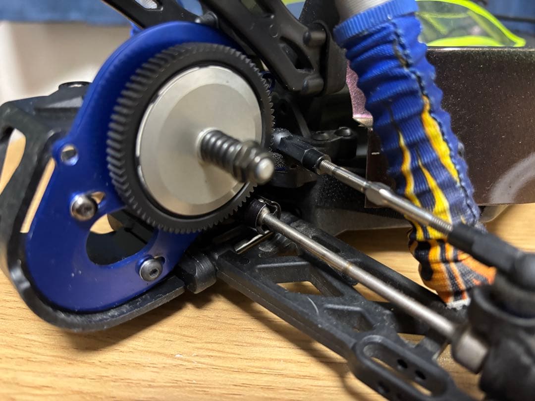 亮*様 京商1:10アルティマ RB5 2WD レーシングバギー