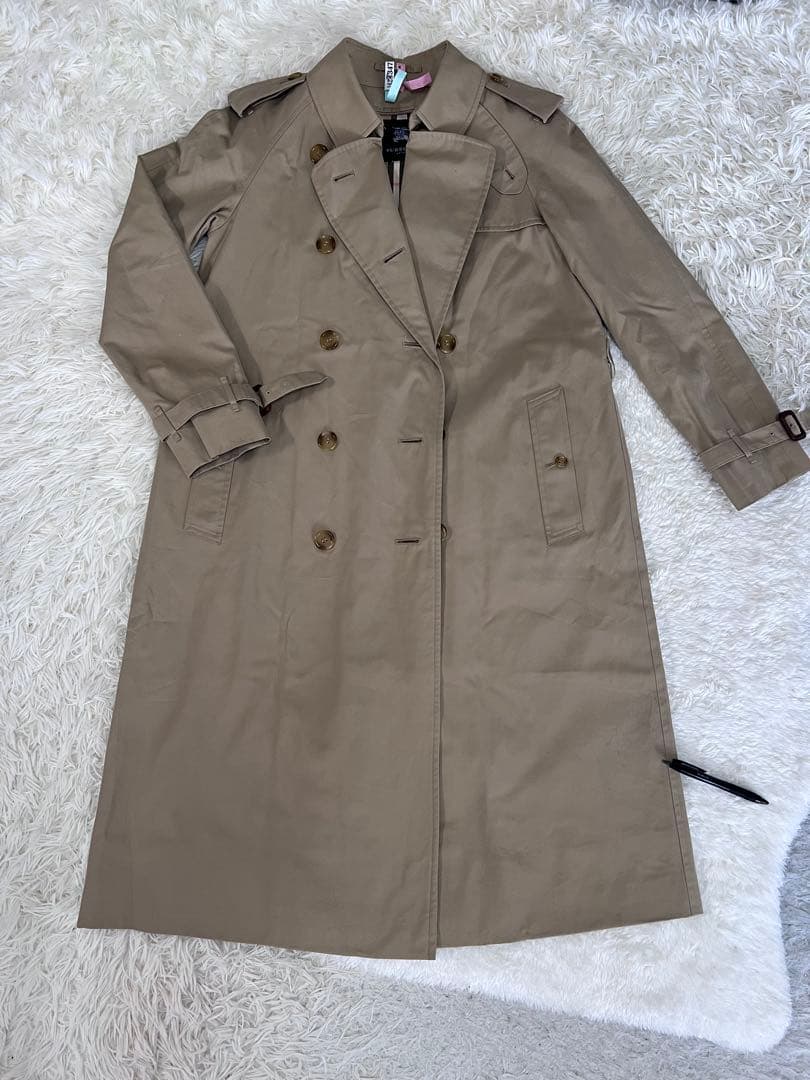 Burberryバーバリーベージュ トレンチコート チェック裏地