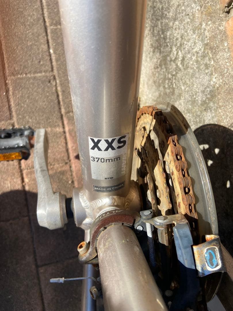 GIANT クロスバイク　エスケープr3 シャンパンゴールド