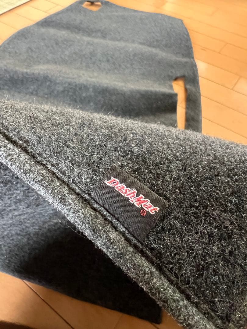 DashMat 2011-14 Toyota Sienna ダッシュマット