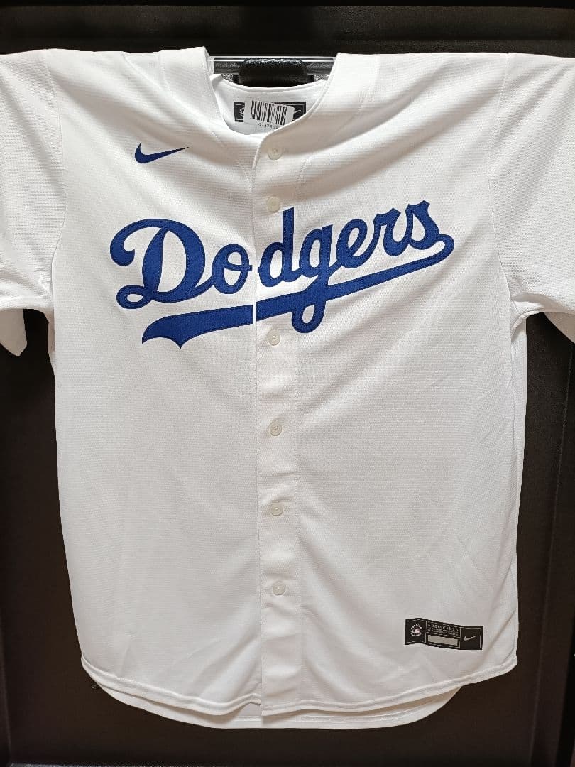 山本由伸／直筆サイン／ユニフォーム・ジャージ／ロサンゼルス・ドジャース／