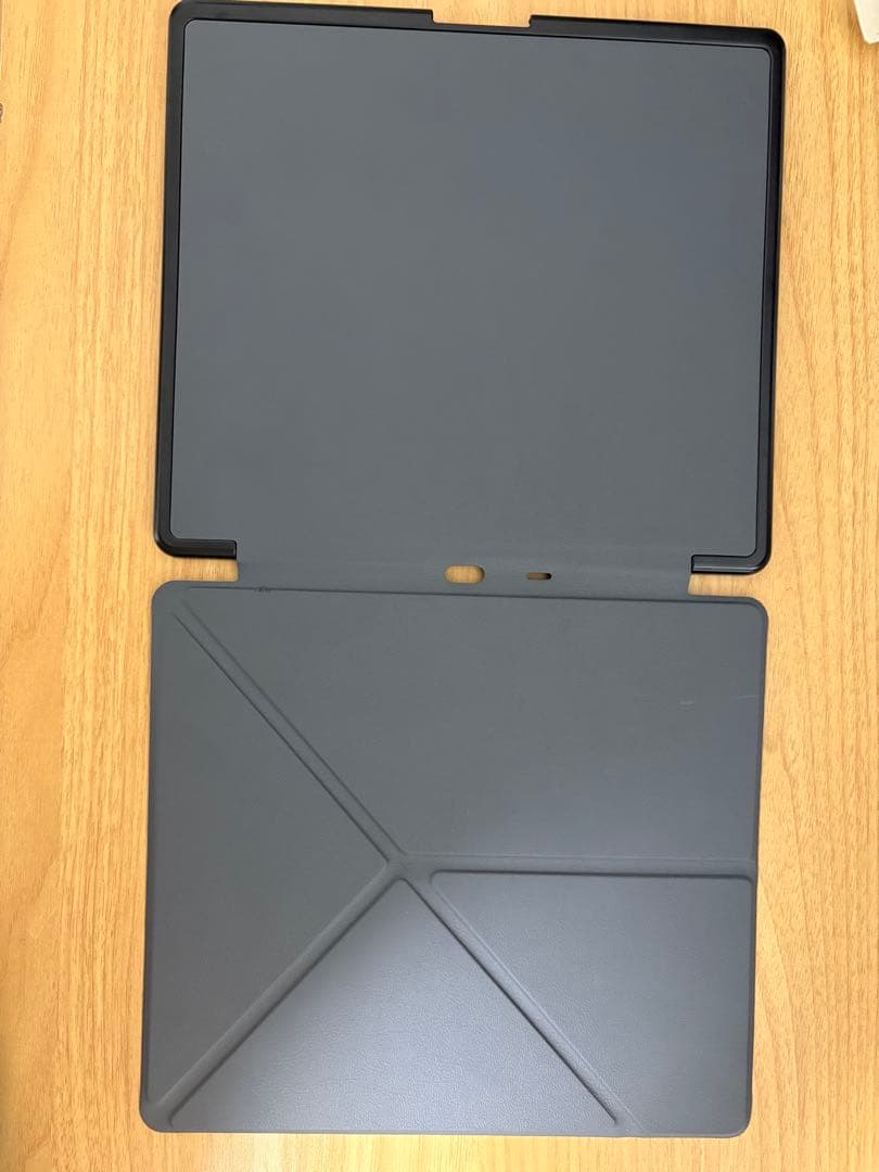 Kindle Scribe 16GB 本体とペン付き