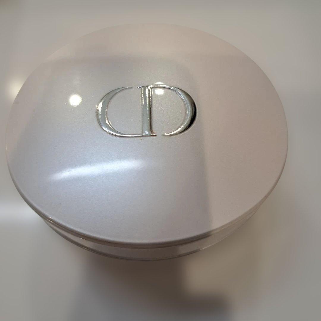 マ*ャ様 DIOR ディオール カプチュールトータルセルENGYクリーム 50m