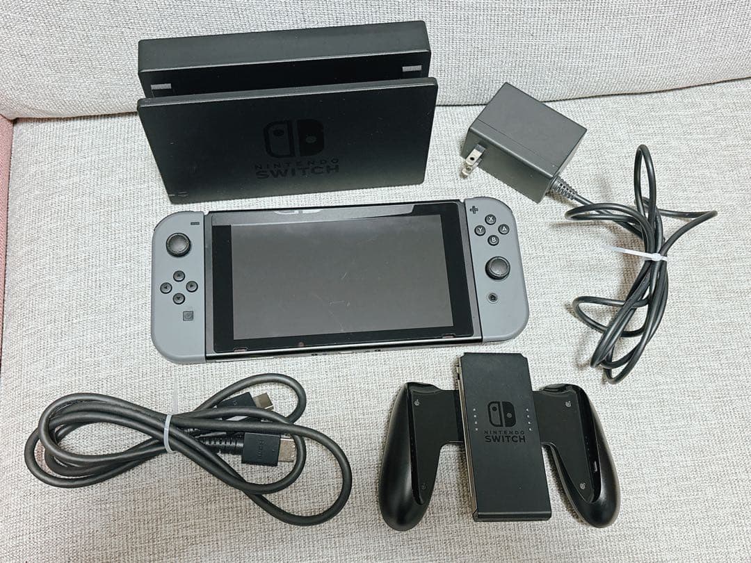 Nintendo Switch HAC-001 本体　microSD64gb付き