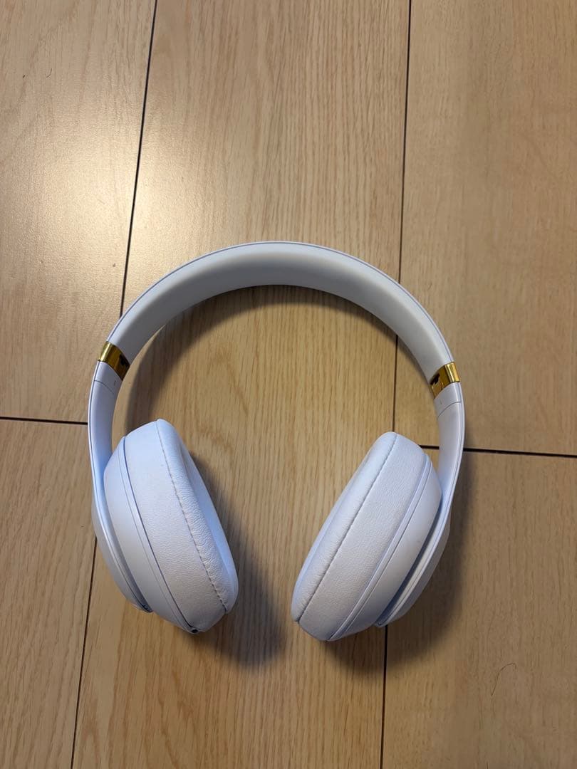 Beats Studio 3 Wireless ホワイト