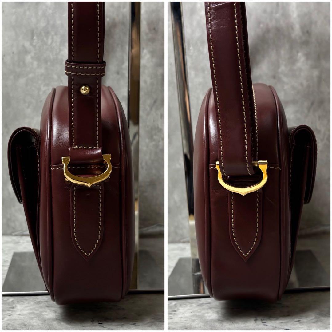 極美品 Cartier ワンショルダーバッグ 肩掛け 斜め掛け マストライン