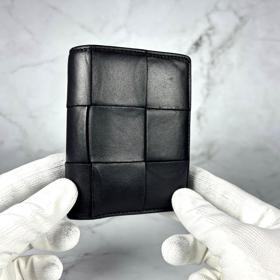 BOTTEGA VENETA ボッテガヴェネタ 二つ折り財布 カセット　ブラック