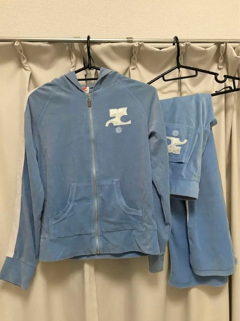 courreges ベロア　セットアップ　ブルー