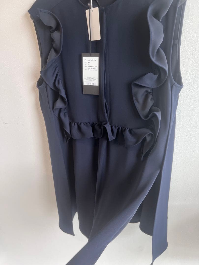 ヨーコチャン yokochan ノースリーブフリルトリムブラウス ネイビー 36