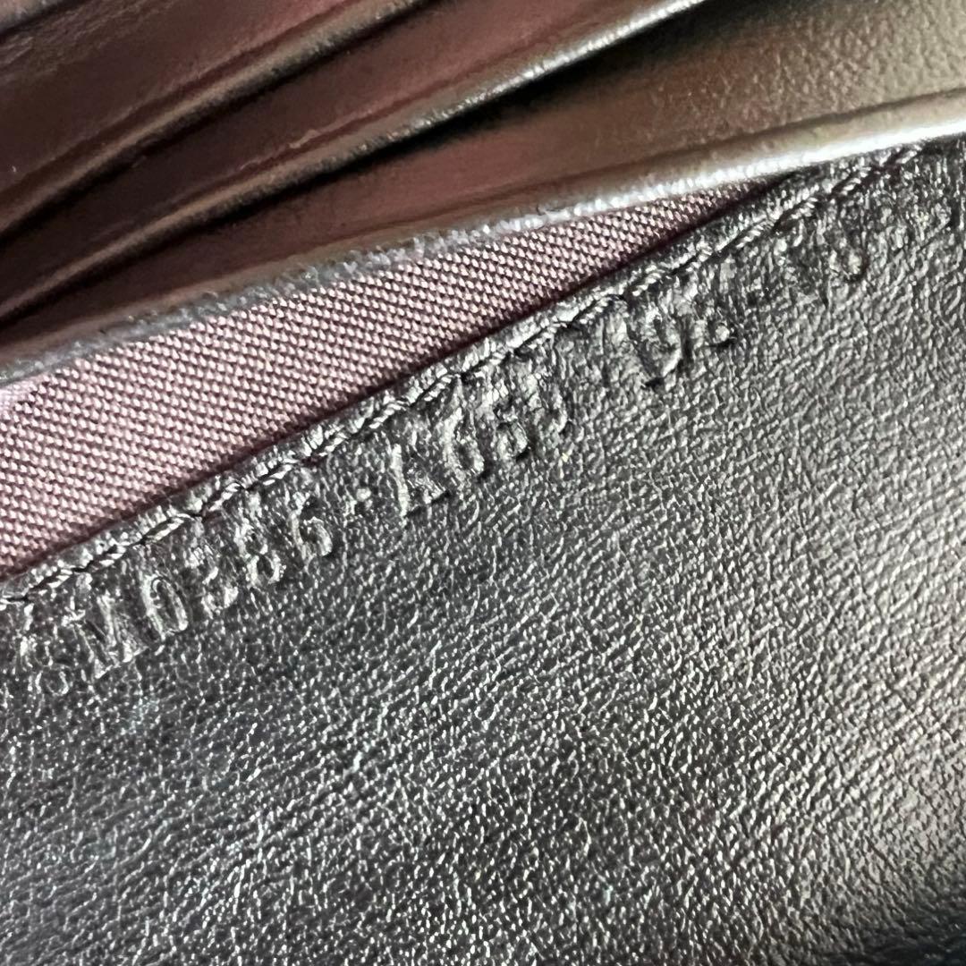 75 美品 FENDI フェンディ ズッカ 2つ折り財布