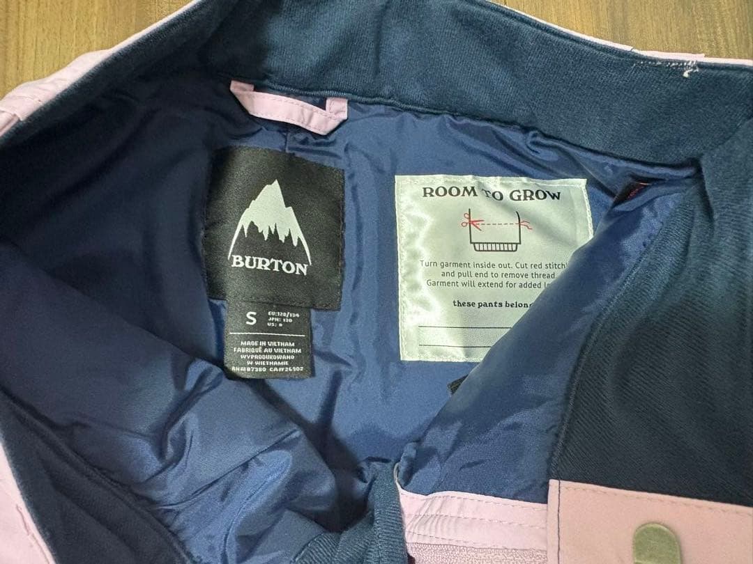 バートン　ガールズ用スノーボードウエア上下セット