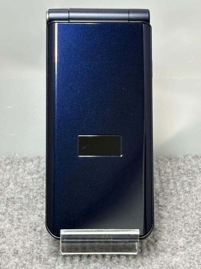 ★arrows ケータイ ベーシック F-41C ネイビー #26021104