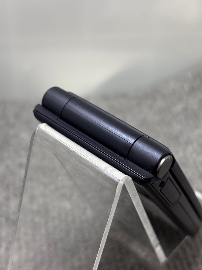 ★arrows ケータイ ベーシック F-41C ネイビー #26021104