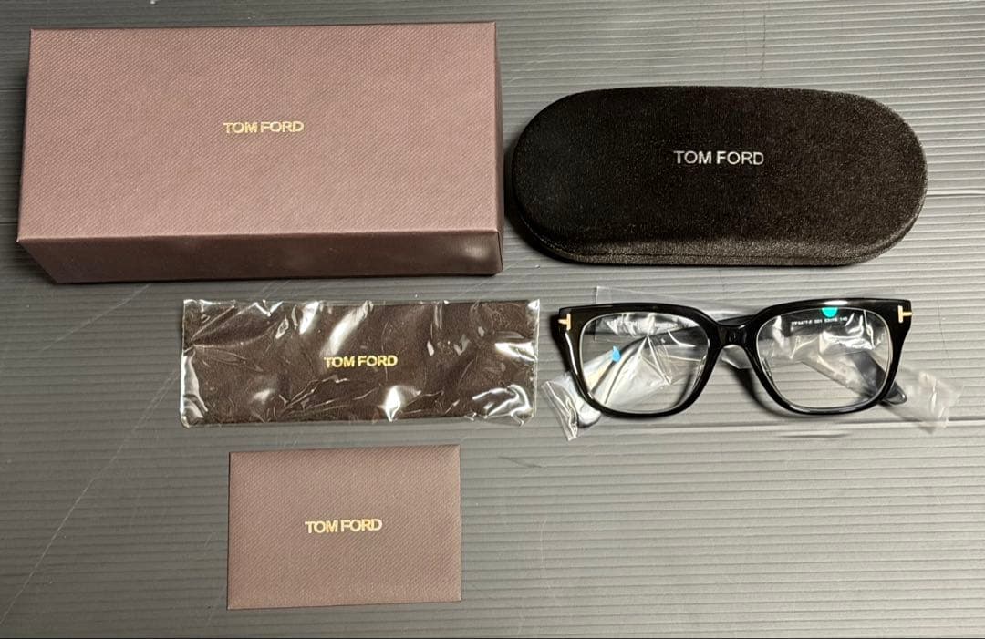 TOM FORD トムフォード メガネ TF5477-F 黒 アジアンフィット