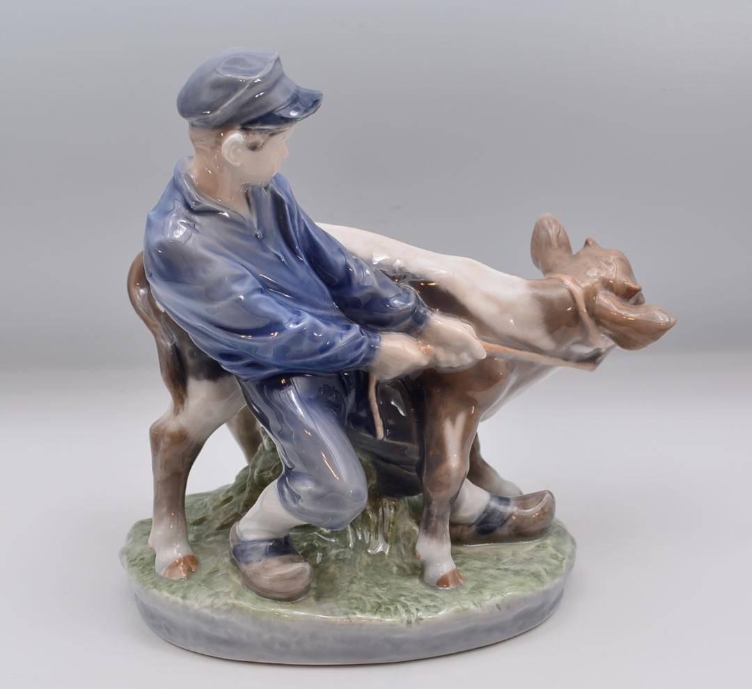 子牛を連れた少年　＃772　★ロイヤルコペンハーゲン　デンマーク　ヴィンテージ