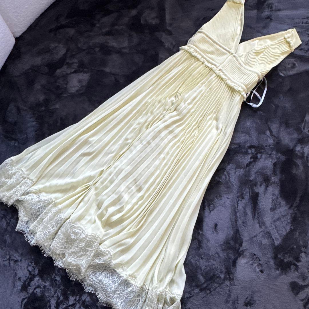 self-portrait ドレス