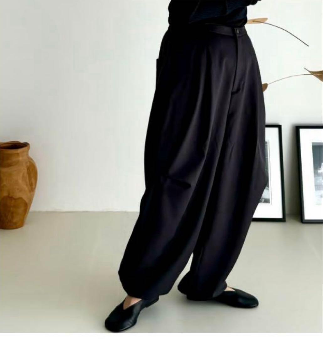 パンツ argue WOOL WIDE TUCK PANTS