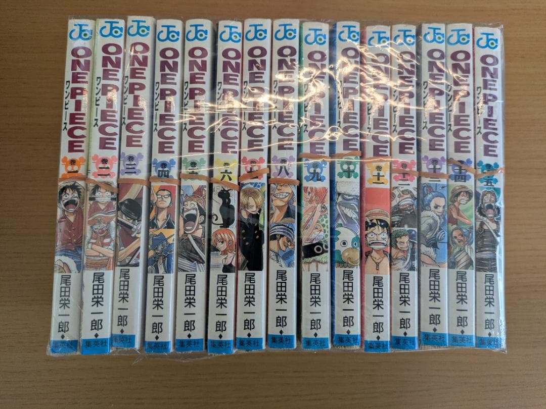 【裁断済】　ワンピース　1〜113巻　➕　FILM RED特典本