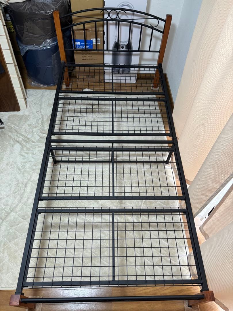 ニトリ アイアンフレーム シングルベッド