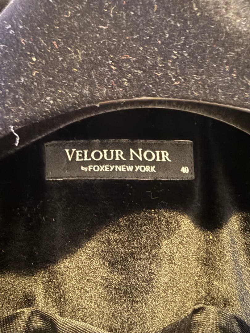 日本製VELOUR NOIR Foxeyフード付きブラックジャケット
