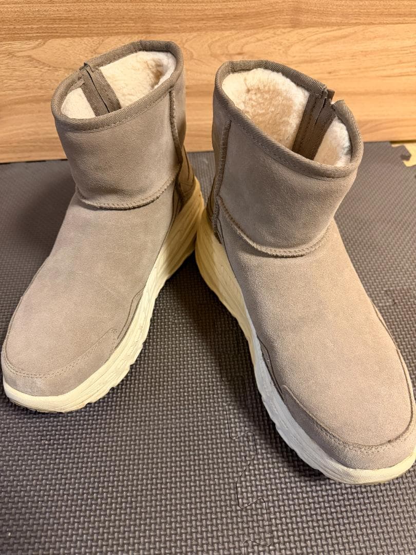 値引！/ UGG 厚底スエードムートンブーツ